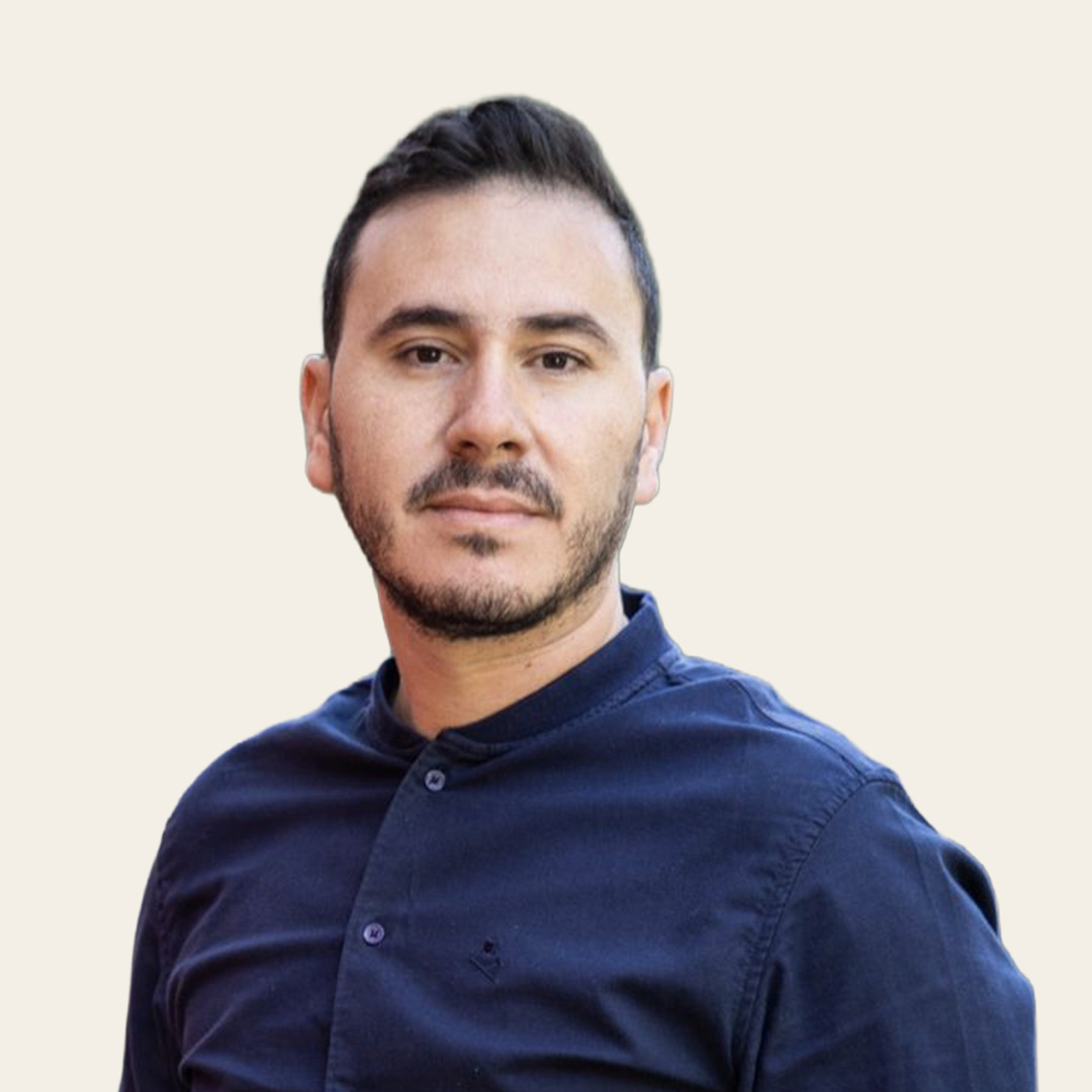 أحمد مهنا
